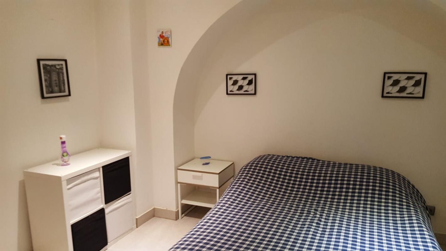 ISTRES Immeuble Istres 12 pièce(s) 380 m2 3