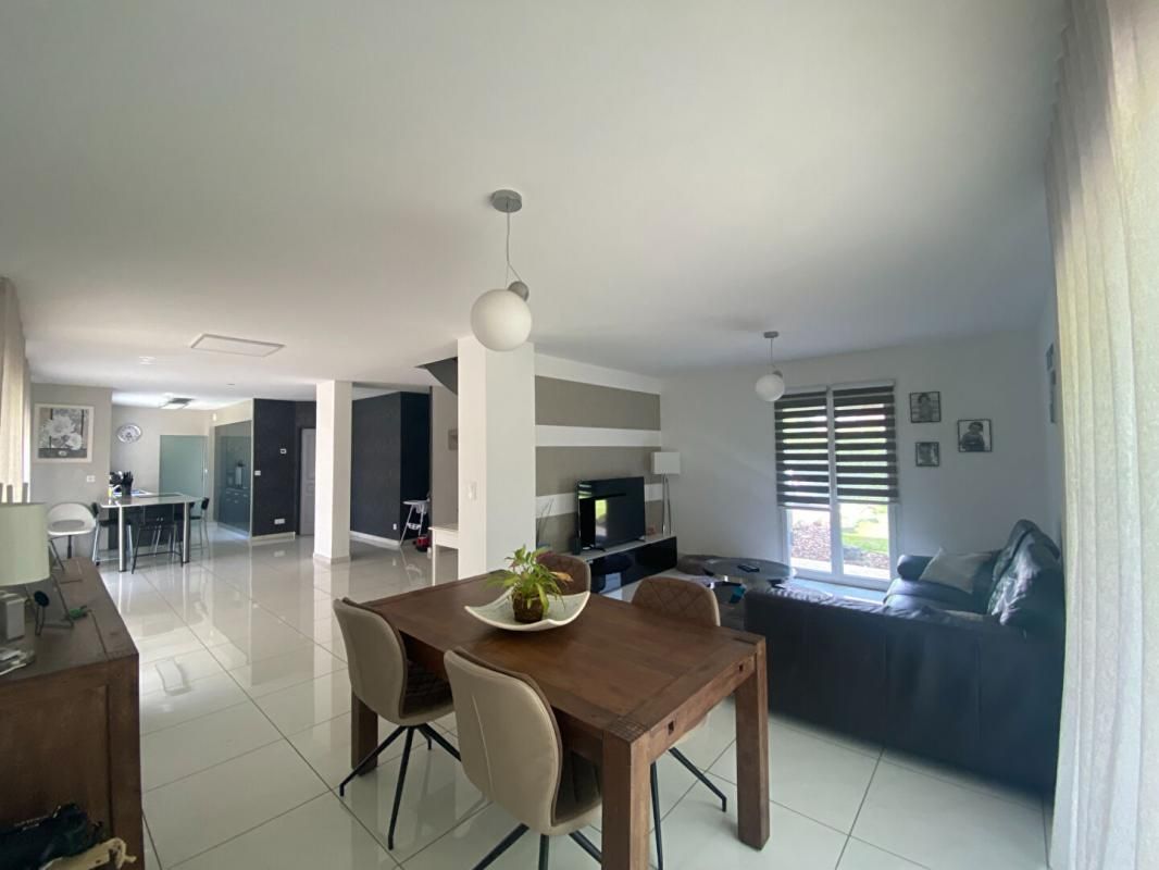 ENNEZAT Maison Surat 4