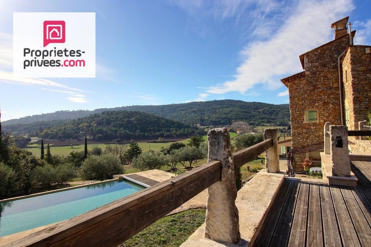 Propriété proche Draguignan 755 m2 sur 27 450m²
