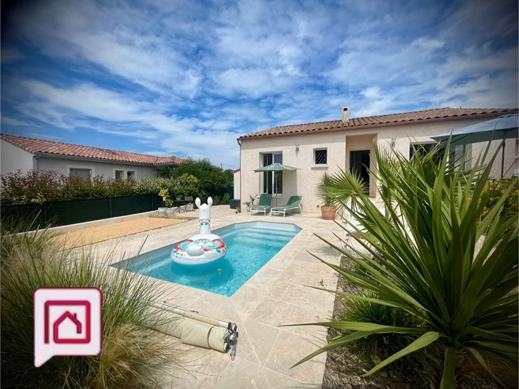 location MAISON PLAIN PIED MEUBLE 3 CHAMBRES, JARDIN PISCINE