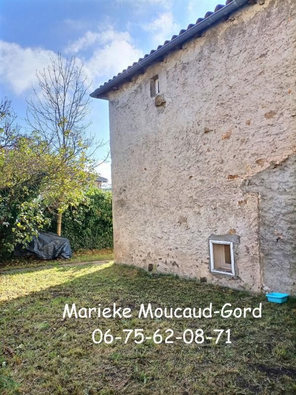 VALPRIVAS Valprivas 43210 Maison de vacances 70 m² 2 chambres avec jardin 1