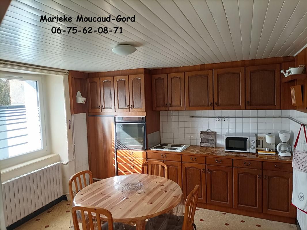 VALPRIVAS Valprivas 43210 Maison de vacances 70 m² 2 chambres avec jardin 4