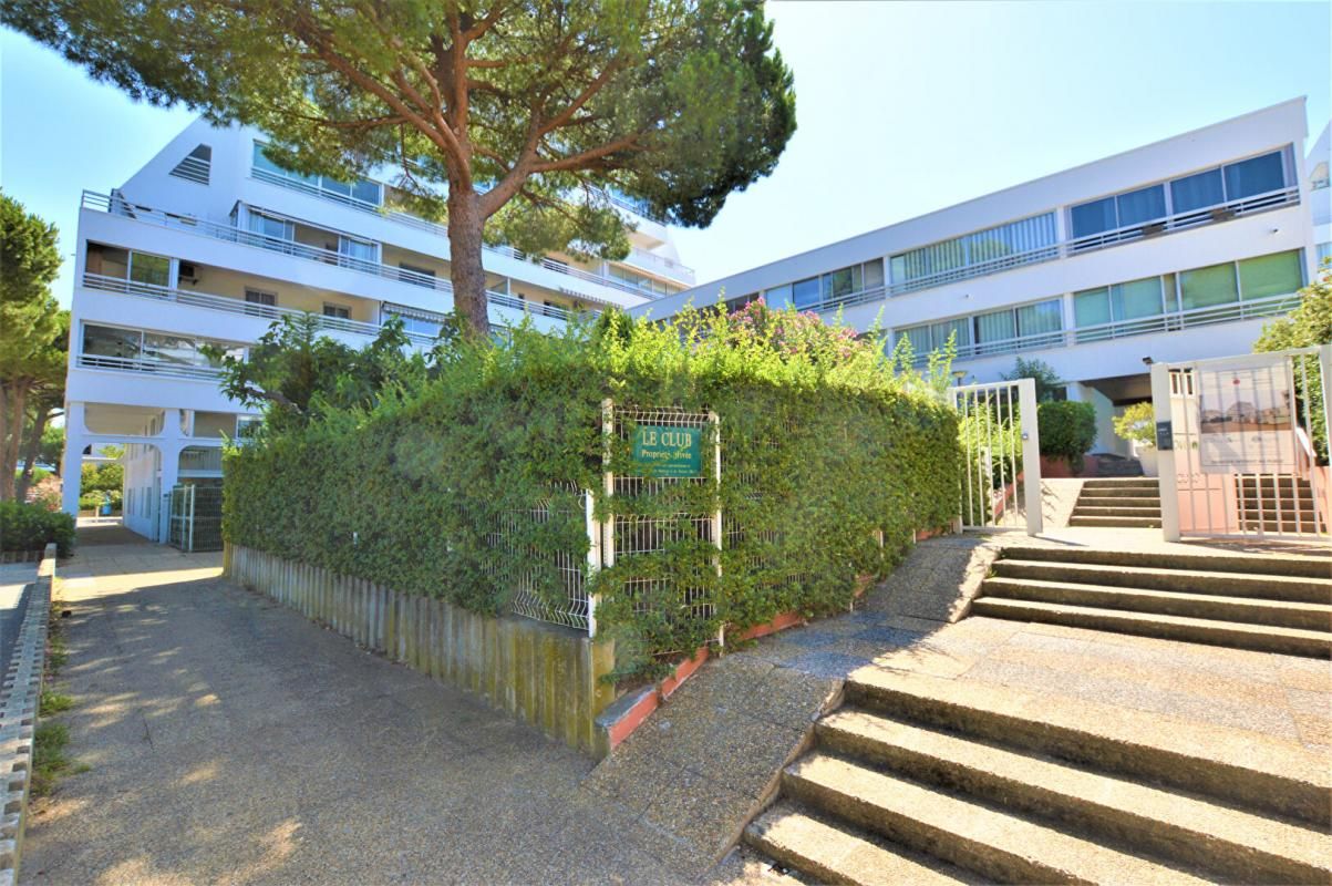LA GRANDE-MOTTE Appartement La Grande Motte 1 pièce(s) 29 m2 + 10 m² de terrasse - Type T1 bis avec vue Mer 4