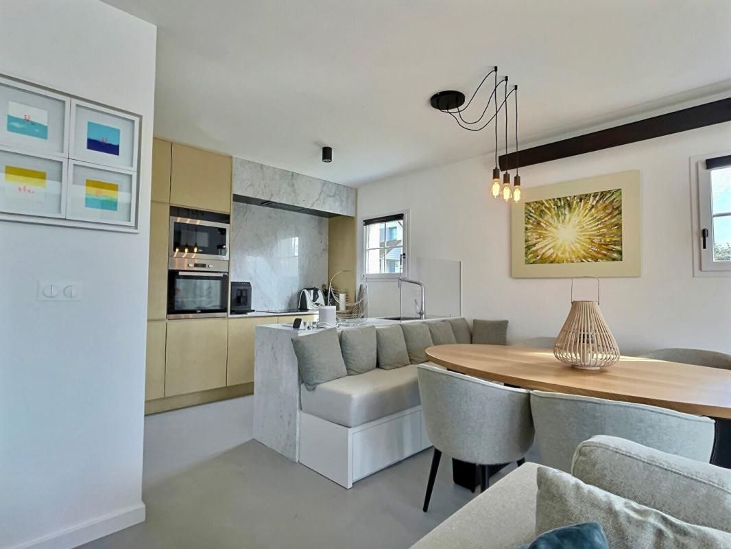 EQUIHEN-PLAGE Jolie Villa rénovée avec aperçu mer, Équihen-Plage (proche Hardelot)  3 chambres 3