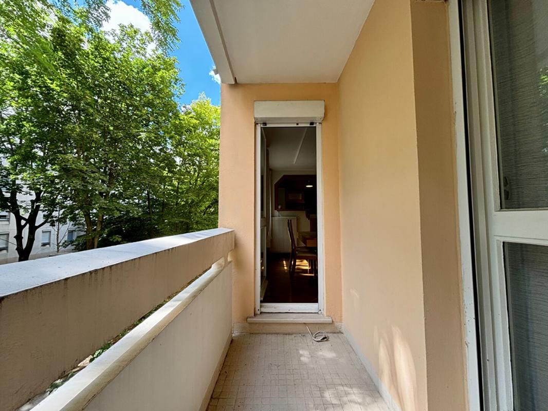 MAISONS-ALFORT Appartement / résidence calme et sécurisée 3