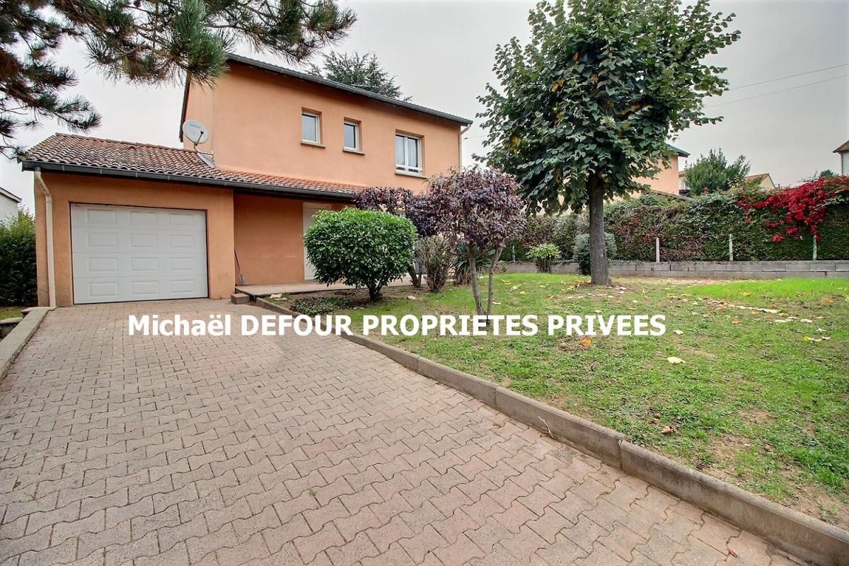 BAS-EN-BASSET Maison Bas En Basset 4 pièce(s) 88 m2 1