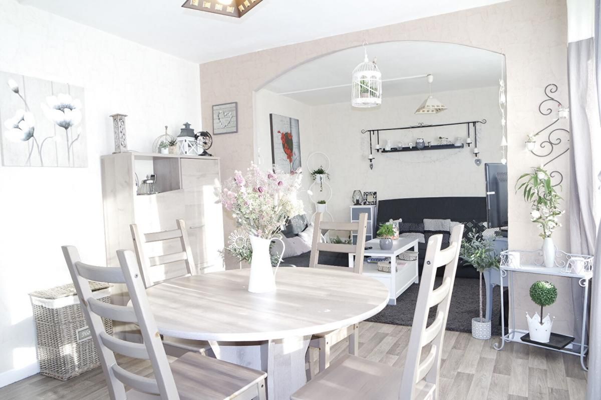 BOURGES BOURGES APPARTEMENT 65M² 3 PIECES BALCON 4