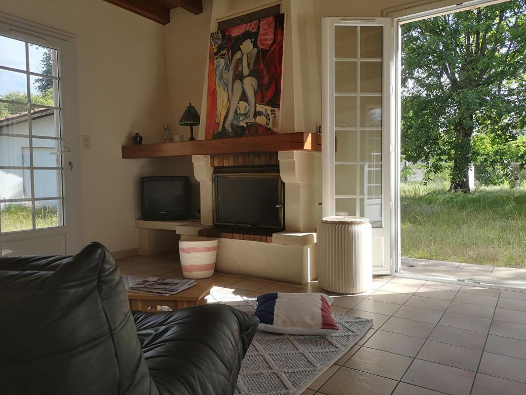 ANDERNOS-LES-BAINS Maison Andernos Les Bains 4 pièce(s) 97 m2 2