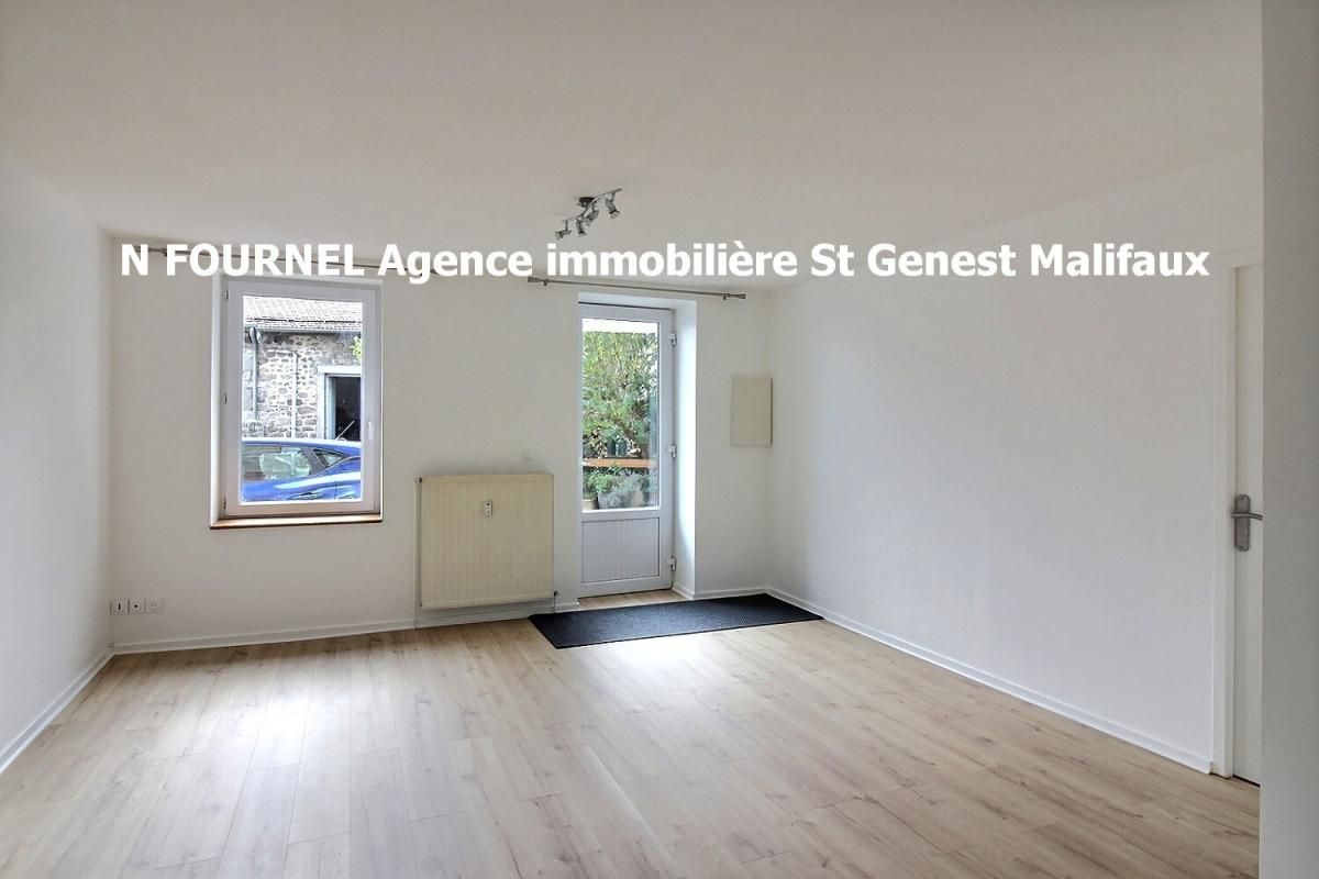 SAINT-GENEST-MALIFAUX Saint-Genest-Malifaux 42660 centre village location Appartement en rdc 54,79m² 2 chambres 3