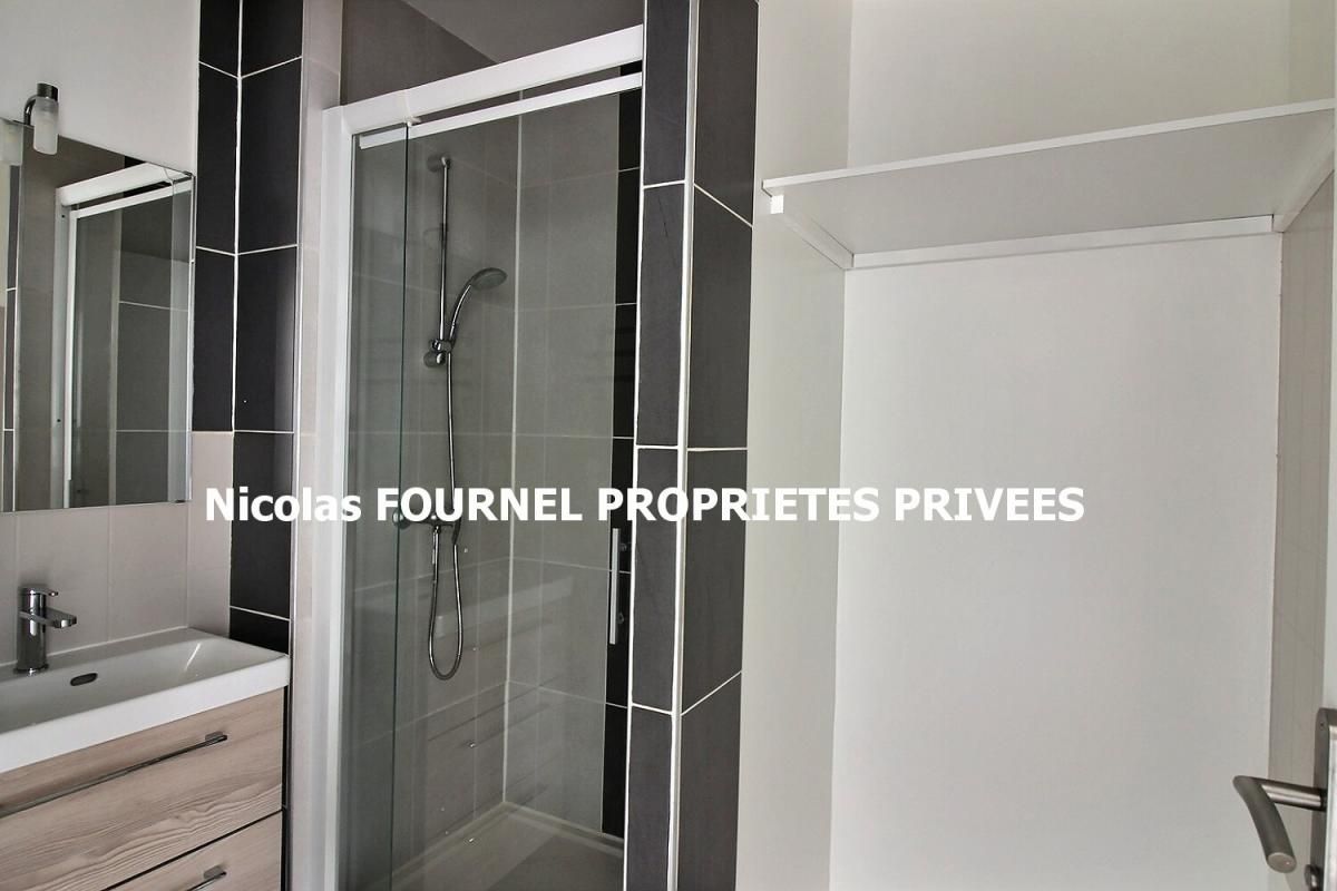 SAINT-GENEST-MALIFAUX Saint-Genest-Malifaux 42660 centre village location Appartement en rdc 54,79m² 2 chambres 4