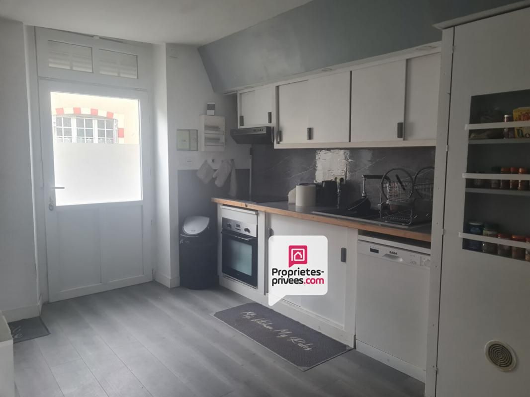 LIVRE-LA-TOUCHE Maison 62M² Livré la touche 3