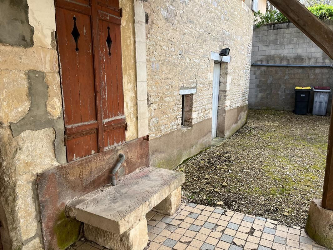 TONNERRE Maison de Village 3