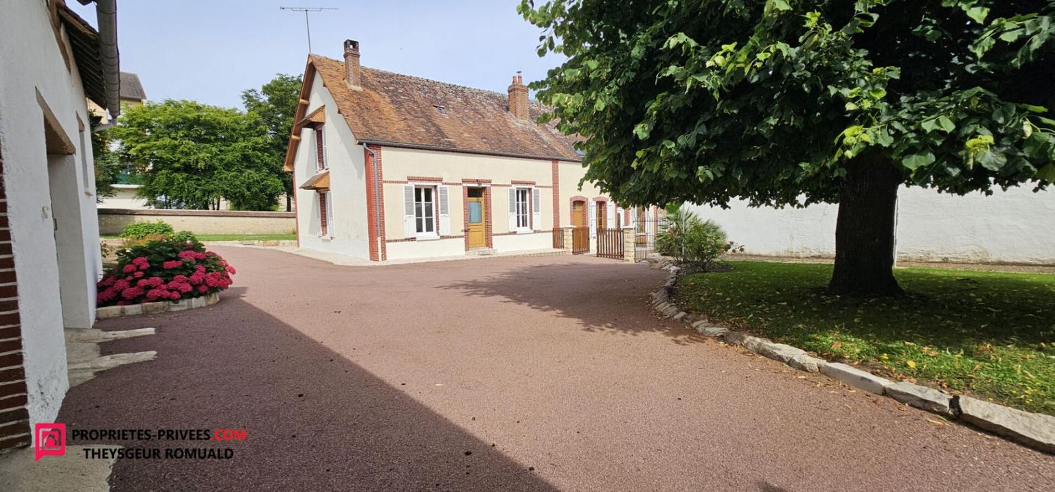 Maison Courtenay 7 pièce(s) 201 m2