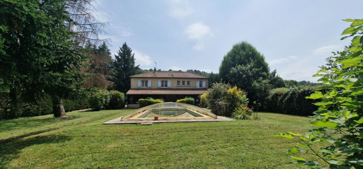 Maison Marsac Sur L Isle 7 pièces165 m2
