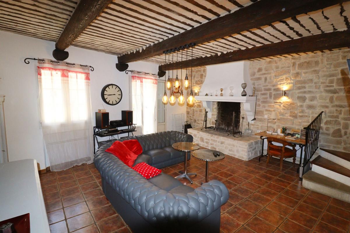 CAUMONT-SUR-DURANCE Maison Caumont Sur Durance 5 pièce(s) 175 m2 2
