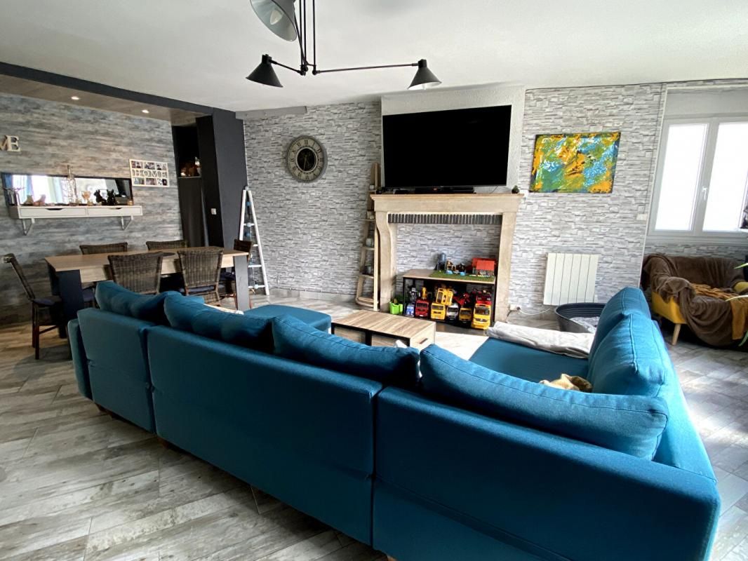 ESSOYES Maison Essoyes 9 pièce(s) 175 m2 2
