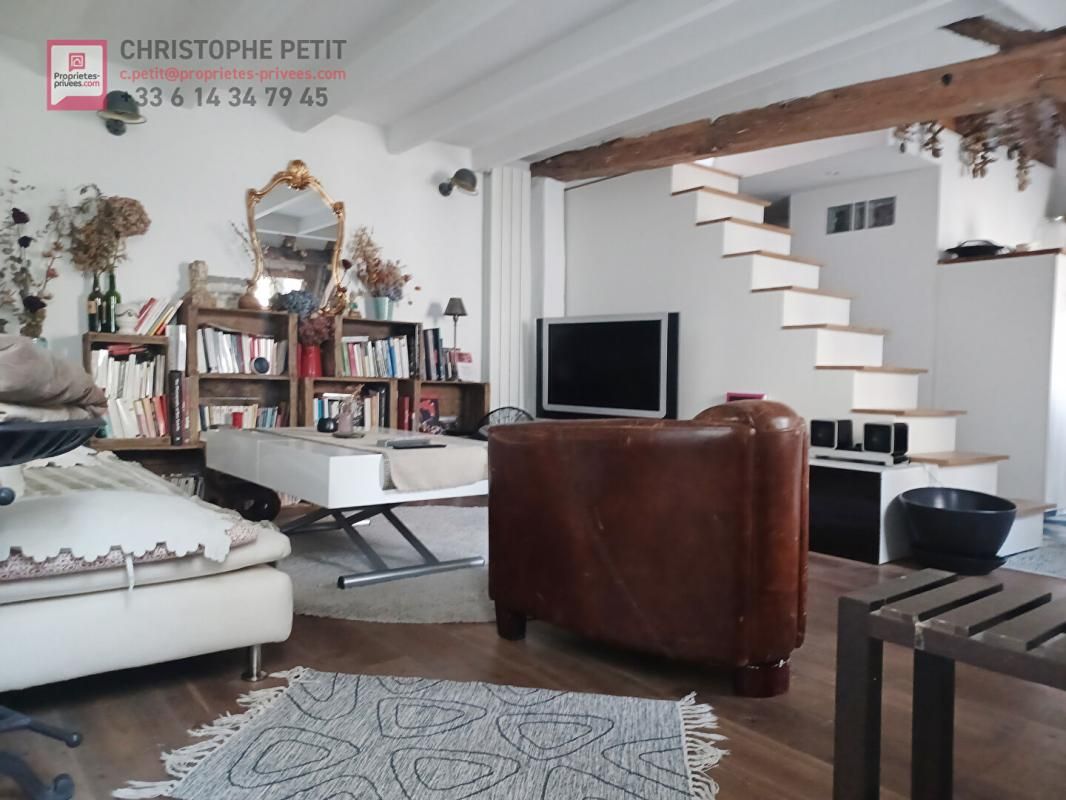 PARIS-10E-ARRONDISSEMENT Appartement Mezzanine Paris 49.97 m2 4