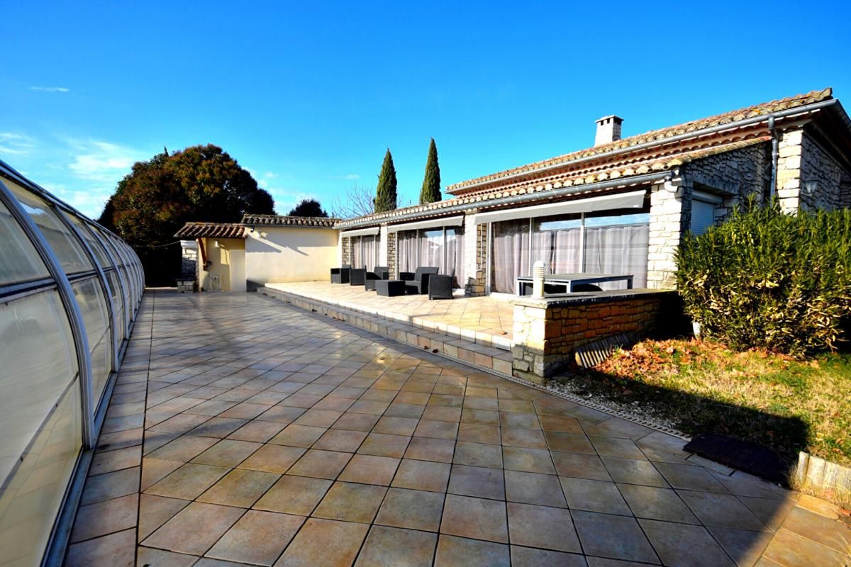 UZES Demeure de prestige Barjac 3