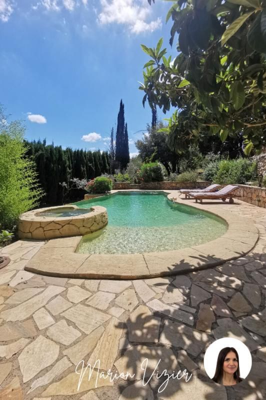 TRANS-EN-PROVENCE Maison Trans En Provence 5 pièce(s) 140 m2 2