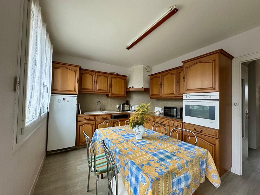 SAINT-HERBLAIN SAINT-HERBLAIN / MAISON 6 CHAMBRES 4