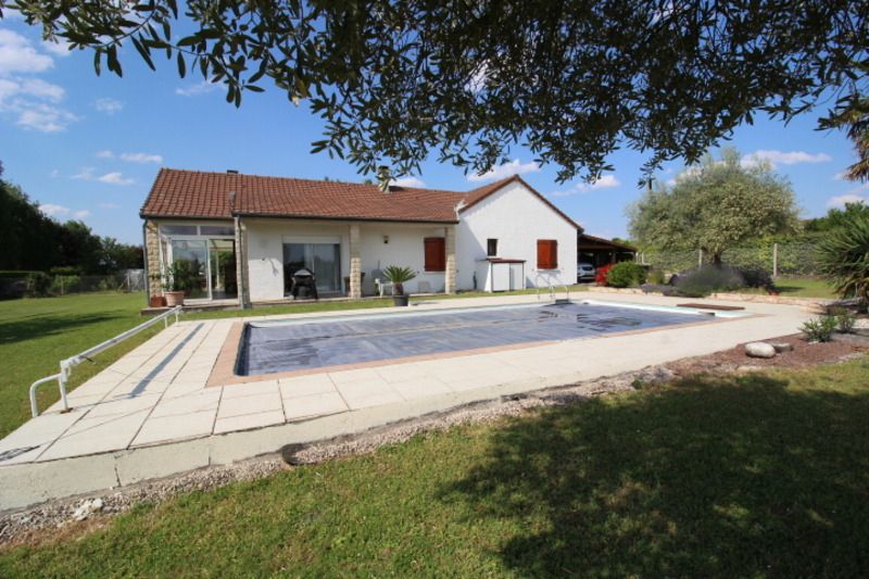 CHATELLERAULT Maison Chatellerault 9 pièce(s) 167.95 m2 3