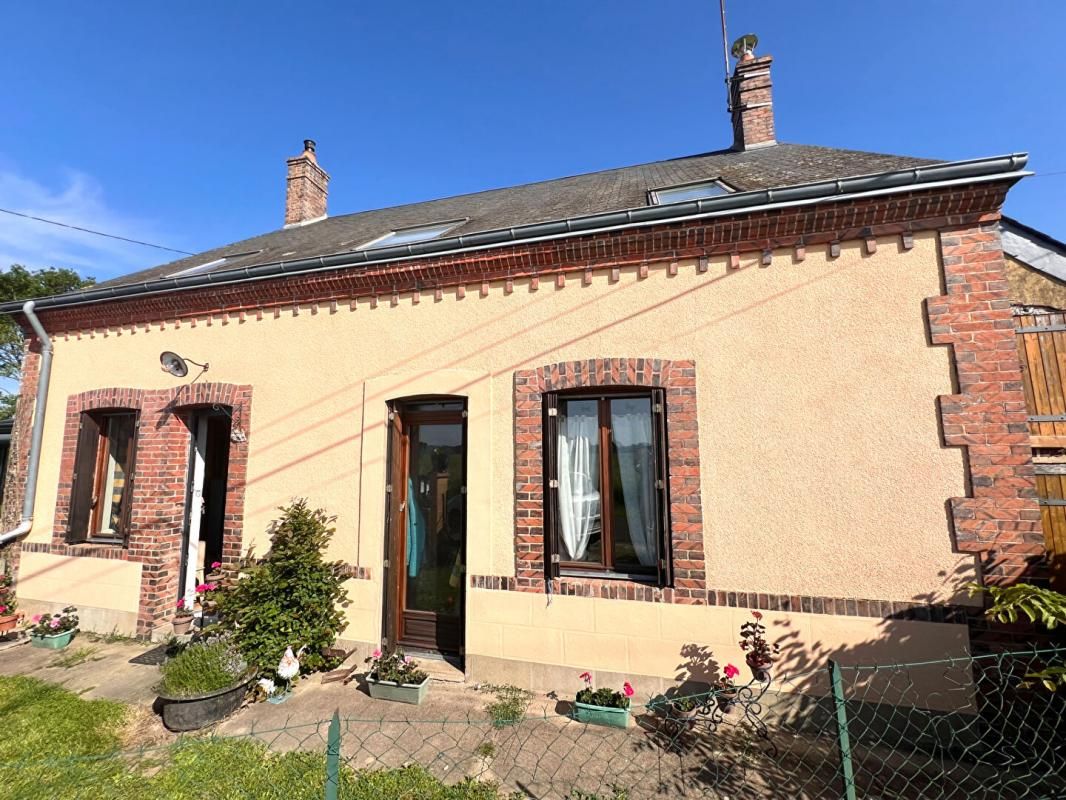 MONDOUBLEAU MAISON DE CAMPAGNE PROCHE TGV 4