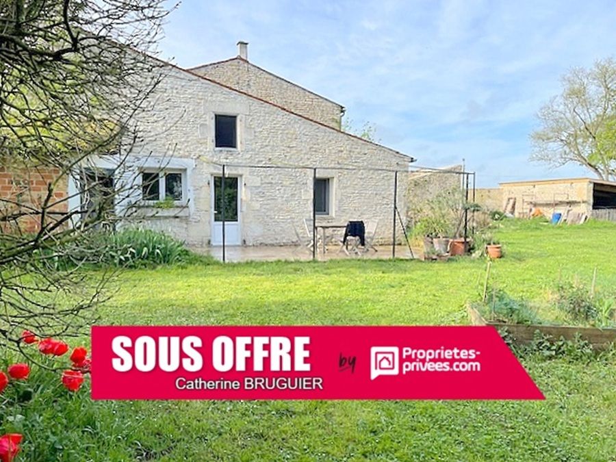 Longère en pierre 284 m2 avec locatif indépendant grand terrain et dépendances