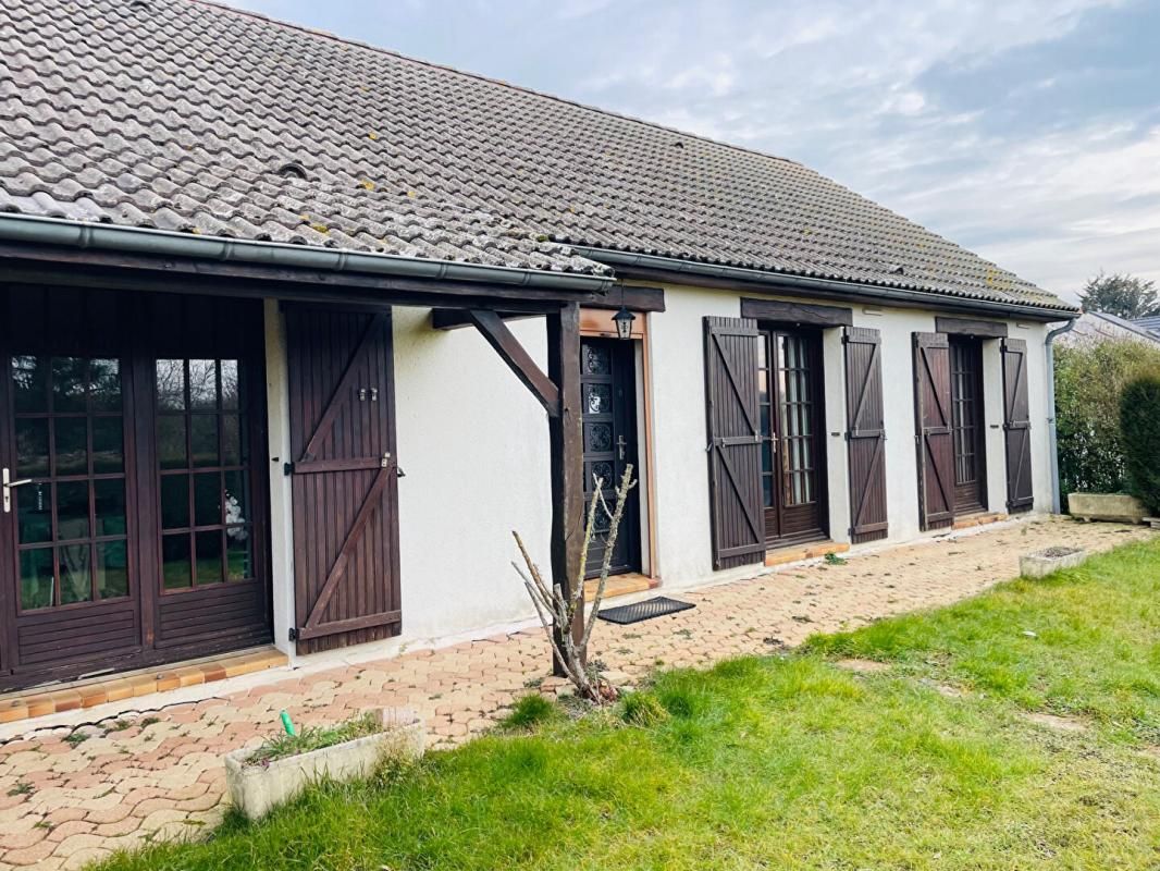PONTGOUIN Maison 4 pièces 100 m2 sous-sol total , double garage à Pontgouin, à 5 min de Courville sur Eure 2