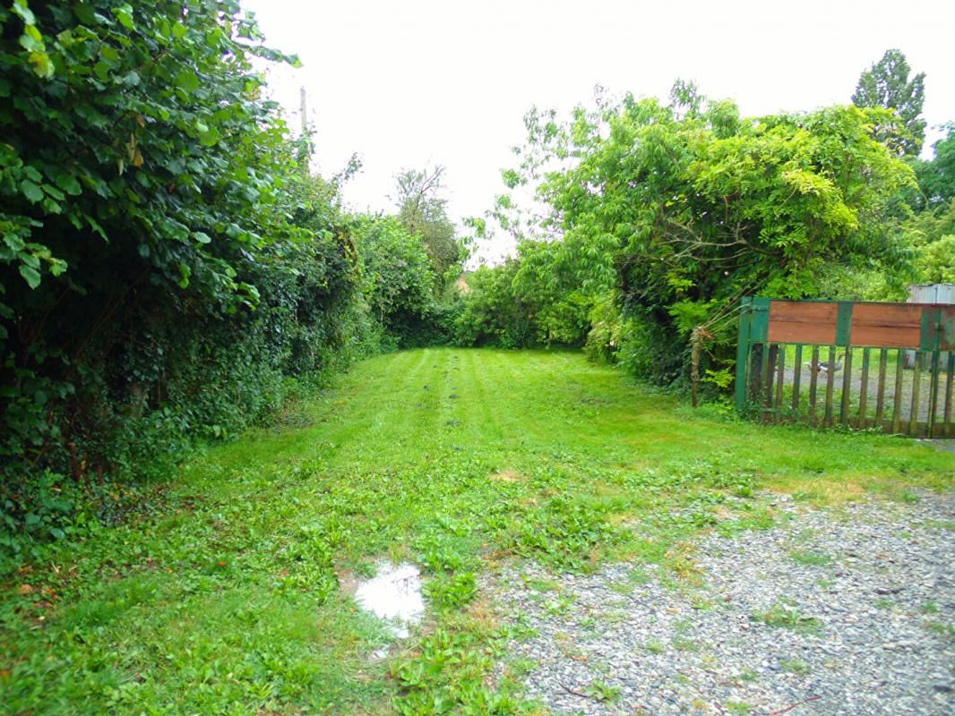 SOULIGNE-FLACE Terrain constructible 3