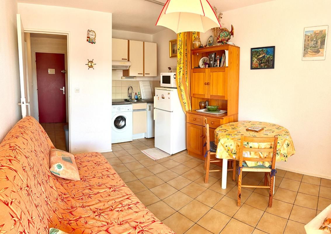 BORMES-LES-MIMOSAS Appartement à vendre proche plage et commerces avec parking à Bormes Les Mimosas La favière 3