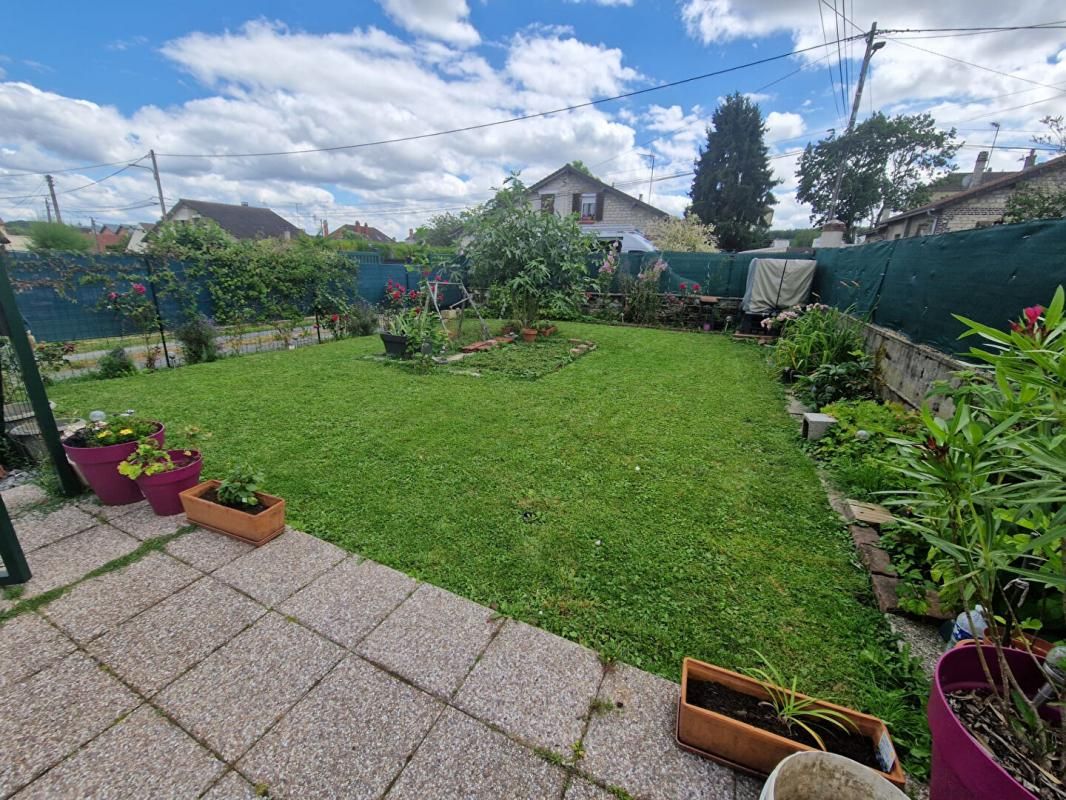 MOUY Mouy (60250) - Appartement T2 rénové avec jardin et 2 stationnements 3