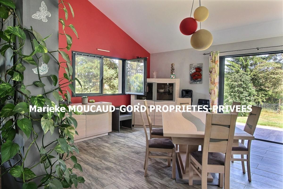 CRAPONNE-SUR-ARZON Craponne sur Arzon Villa 195 m² 5 chambres 3 garages sur 9700m² terrain 3