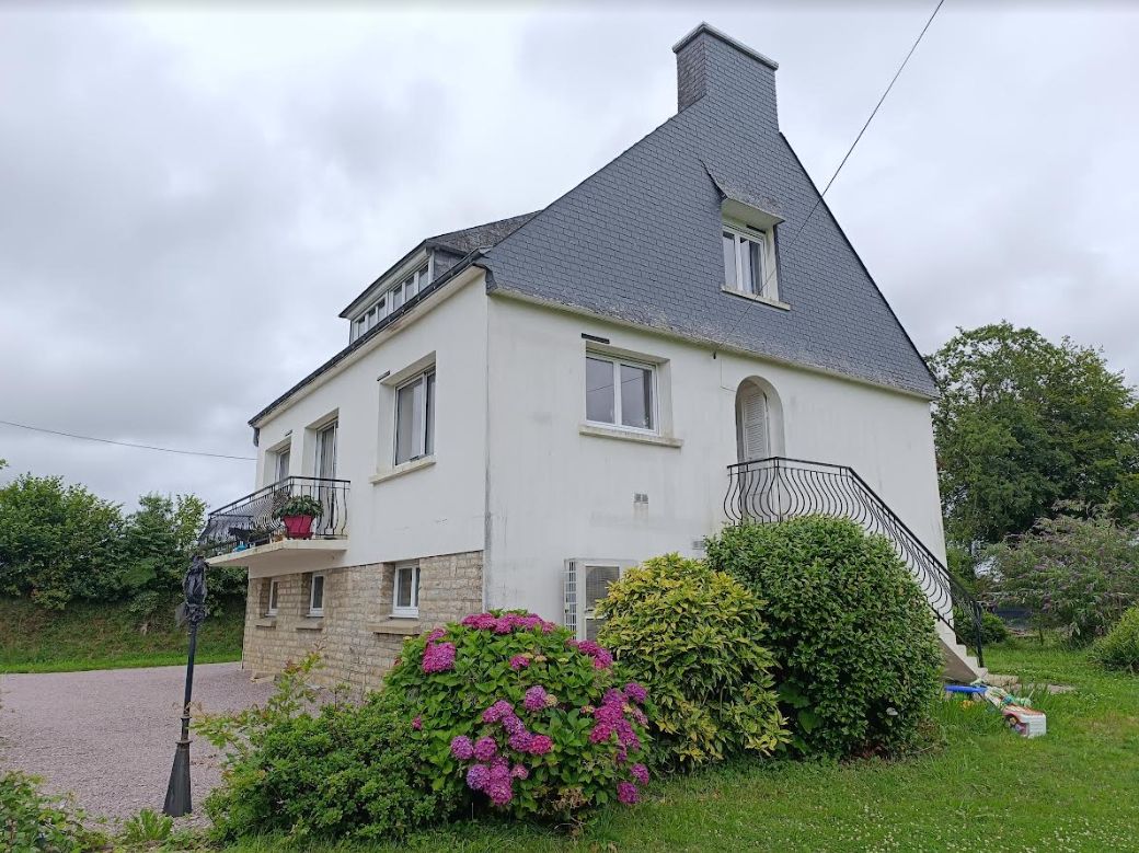 29390 Scaër maison au calme 4 chambres sous sol complet 2100 m² de terrain