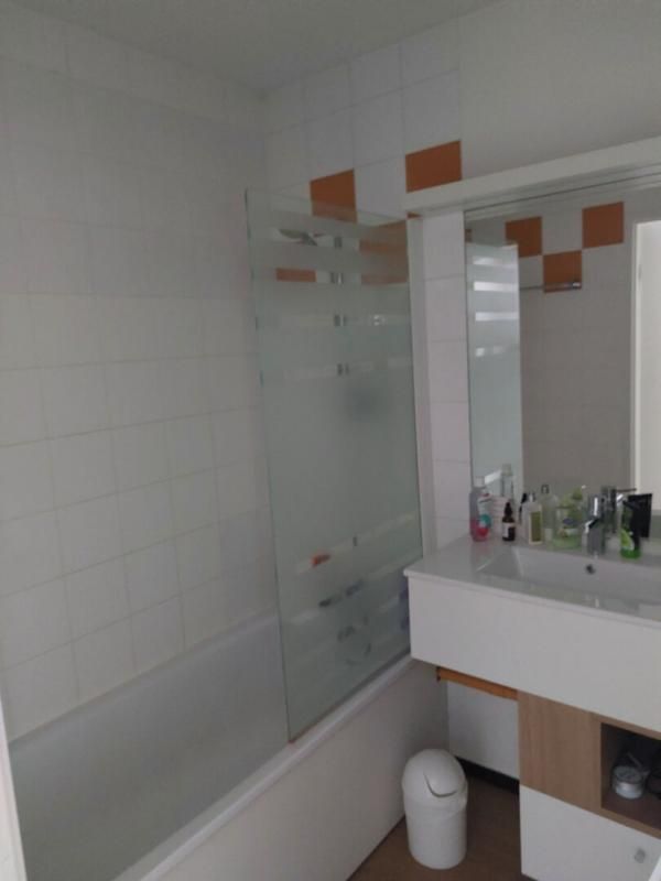GRENOBLE VENTE APPARTEMENT LMNP GRENOBLE EUROPOLE/ INVESTISSEURS 144 550 EUROS EN EXCLUSIVITE 2