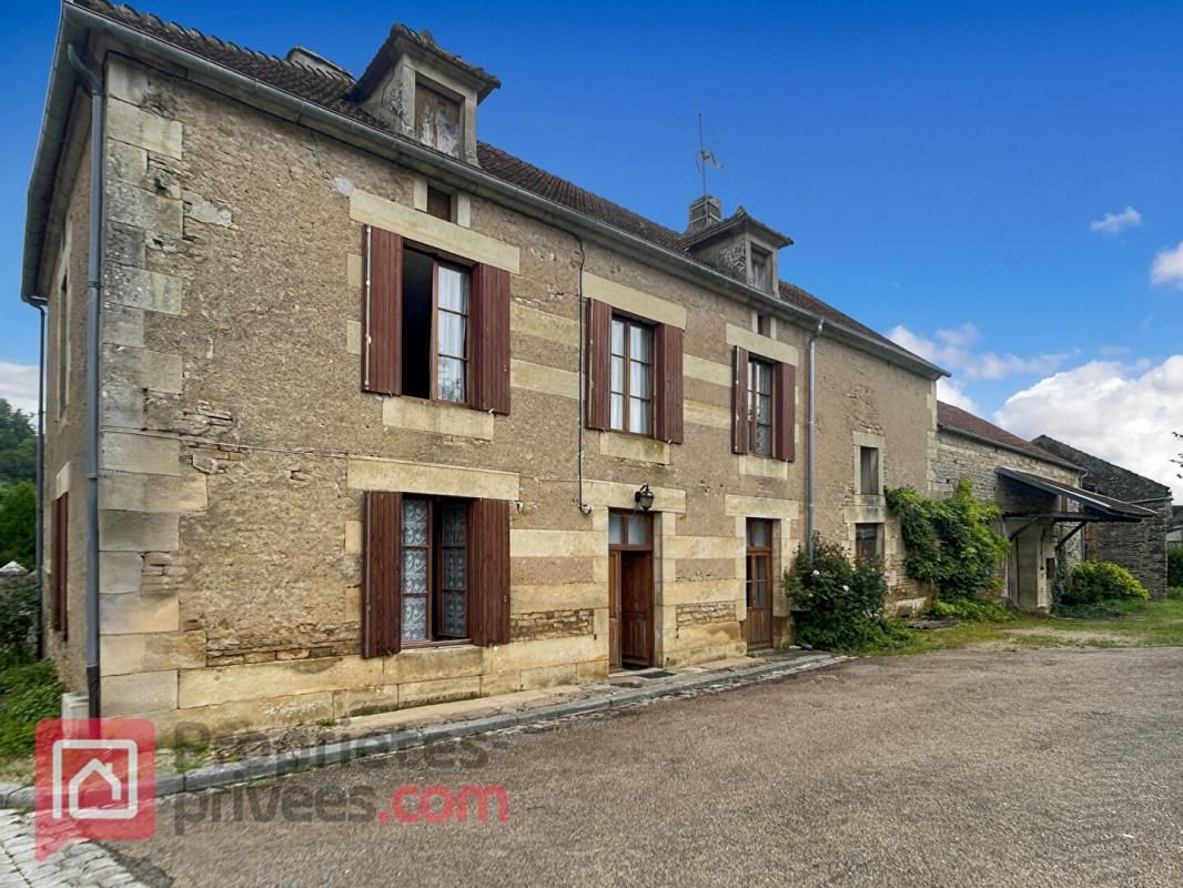 Maison Dissangis 6 pièce(s) 143 m2