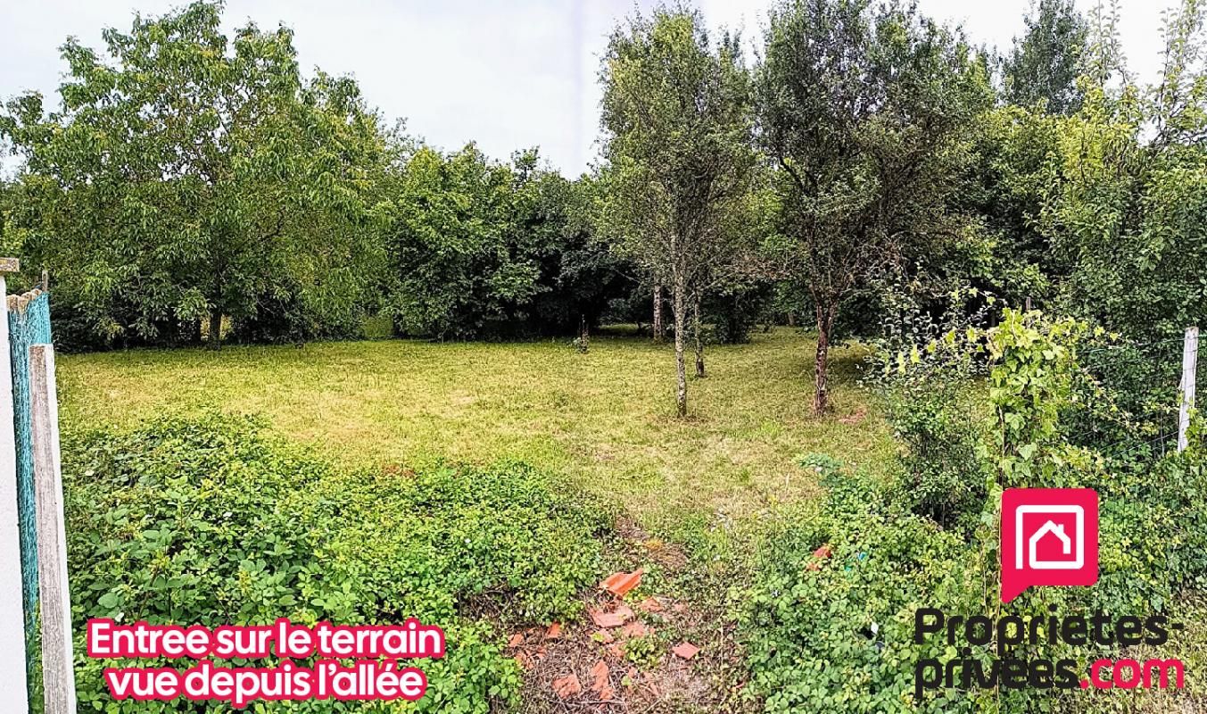 ORLEANS ORLÉANS - Terrain viabilisé 639 m²  -> 2 maisons 2