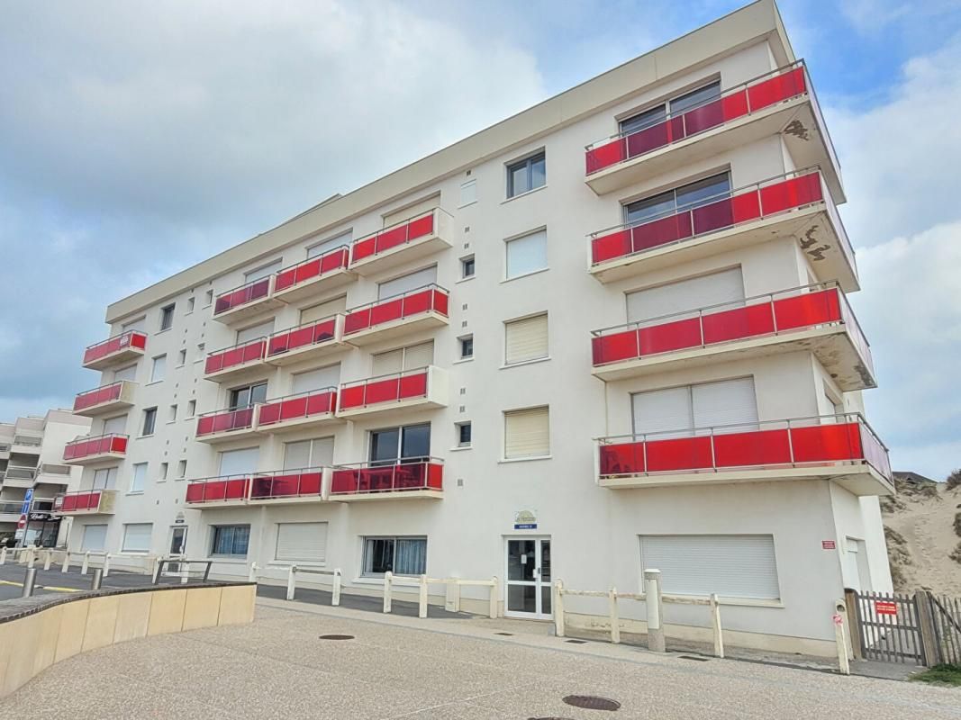 SAINTE CECILE Appartement Sainte Cécile 3 pièce(s) 52.02 m2 VUE MER 2