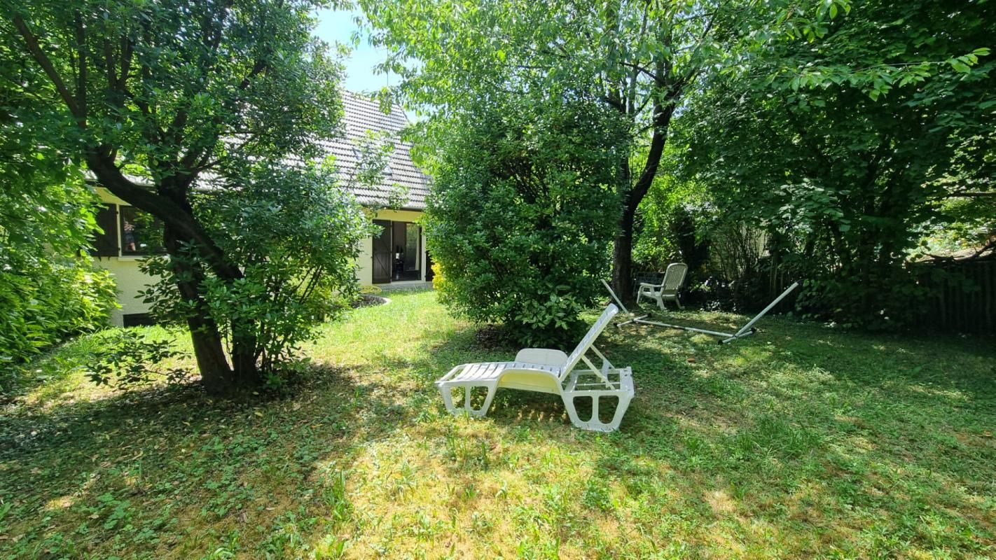 BAGNEUX 92220 - Bagneux Maison de 6 pièces - 130 m² -terrain de 800 m² 2