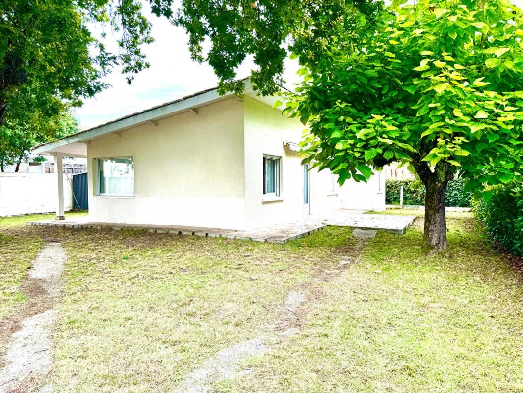 Maison  4 pièce(s) 80 m2