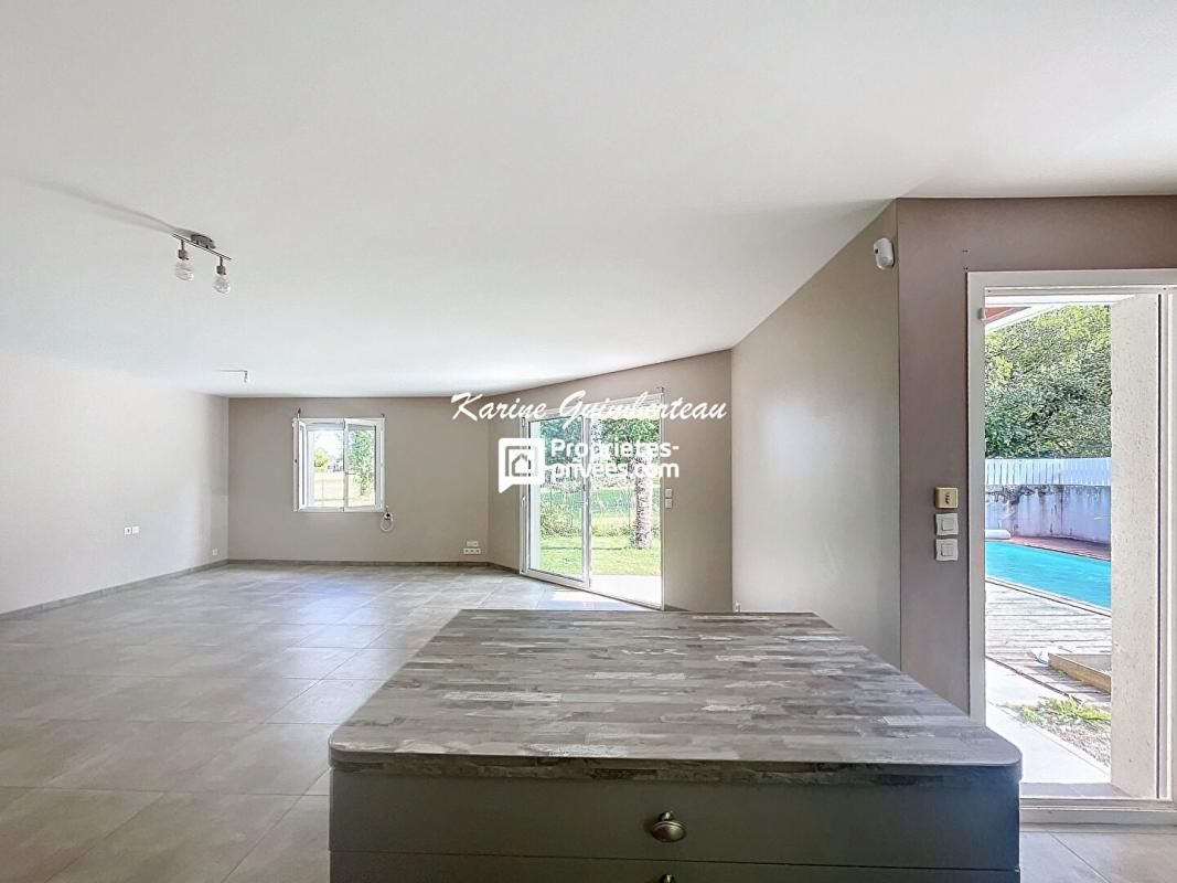 GALGON Pavillon de plain-pied - Galgon 108 m2 + jardin + piscine 4
