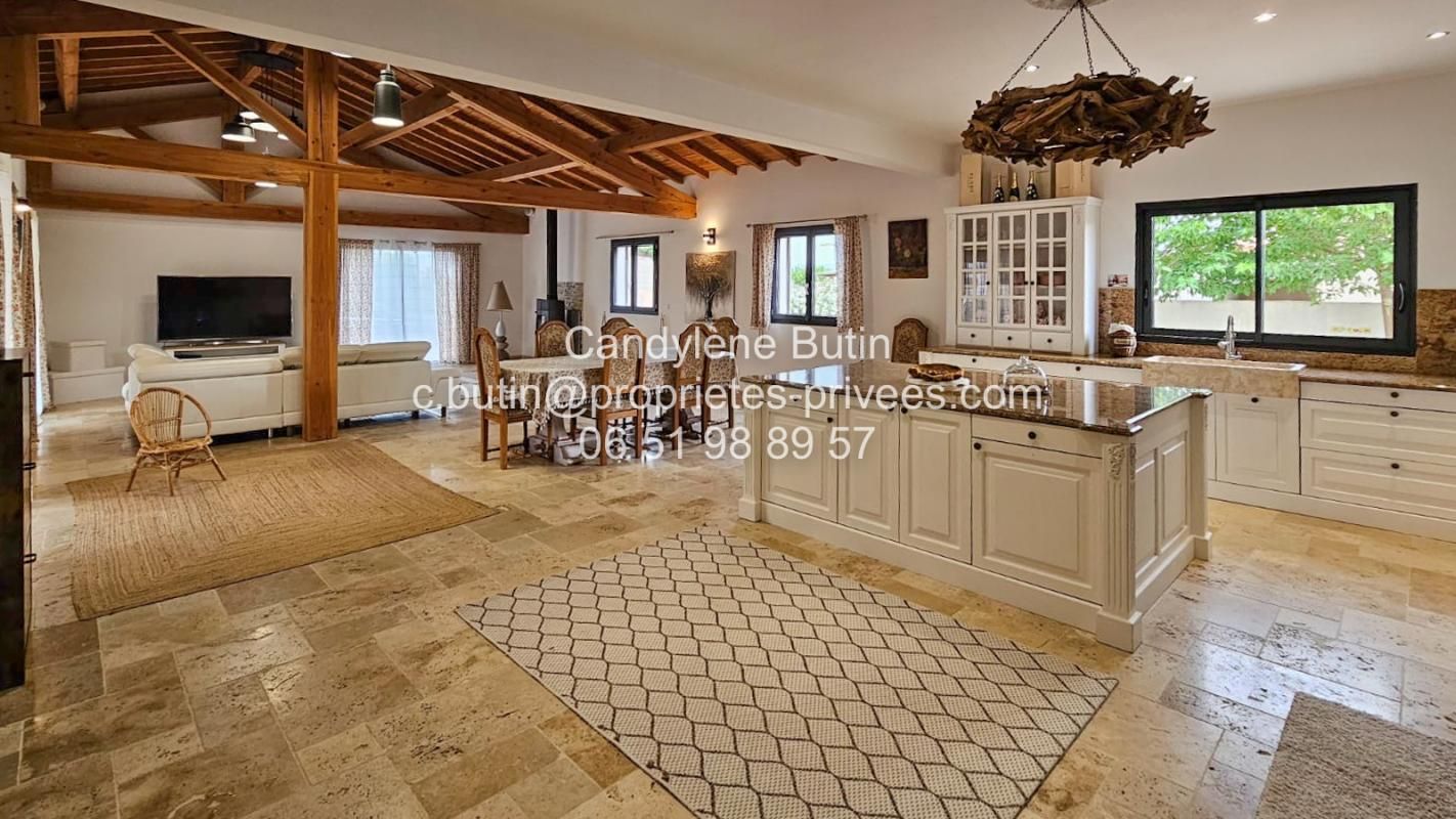 PEYRIAC-MINERVOIS Villa traditionnelle de 170m² haut de gamme 3