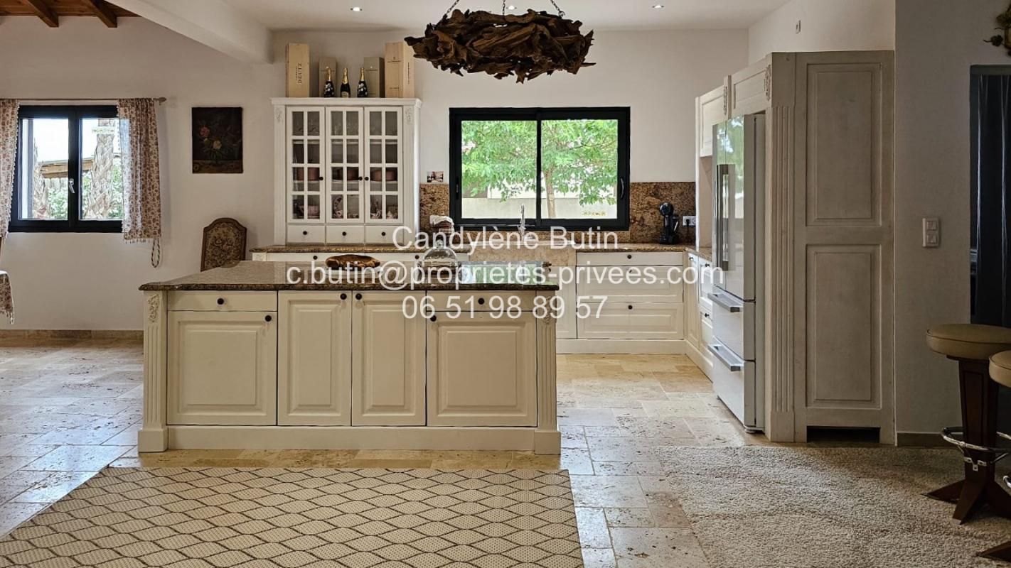 PEYRIAC-MINERVOIS Villa traditionnelle de 170m² haut de gamme 4