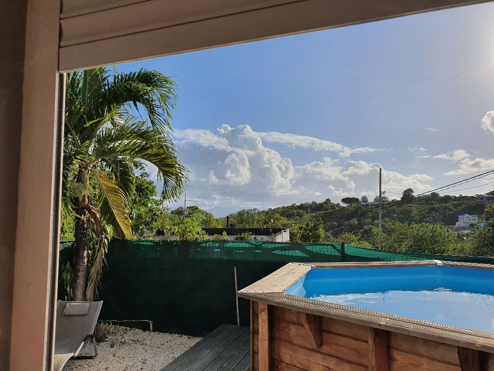 Appartement meublé avec piscine et jardin privatif