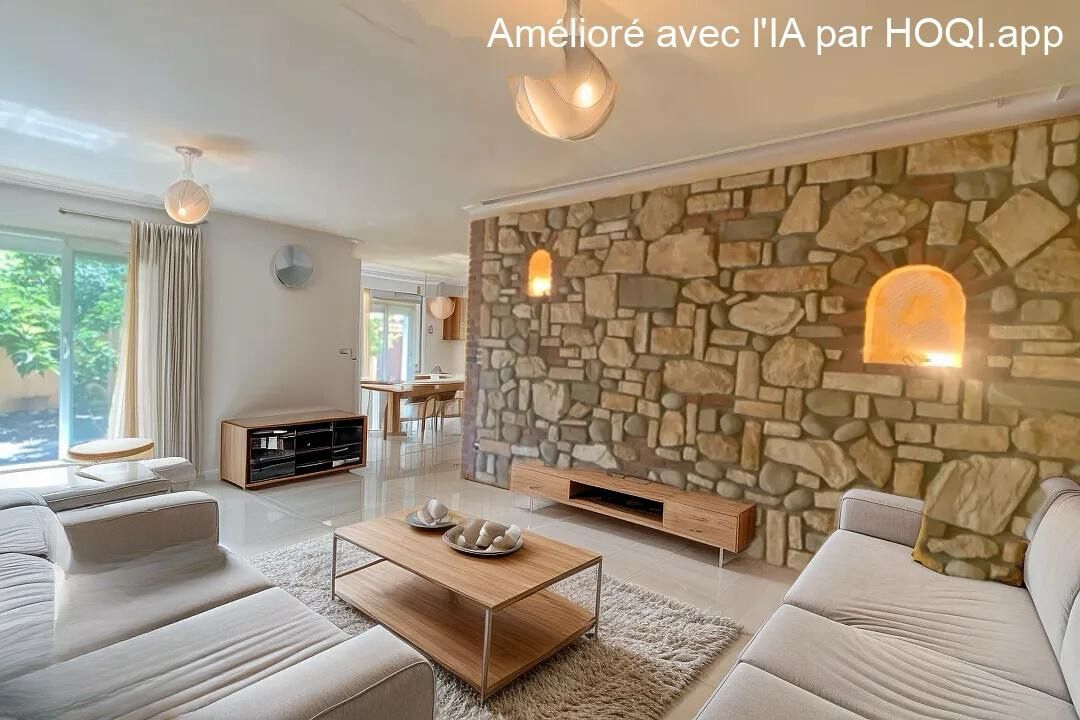 Charmante Maison de 169 m² habitables en trois faces