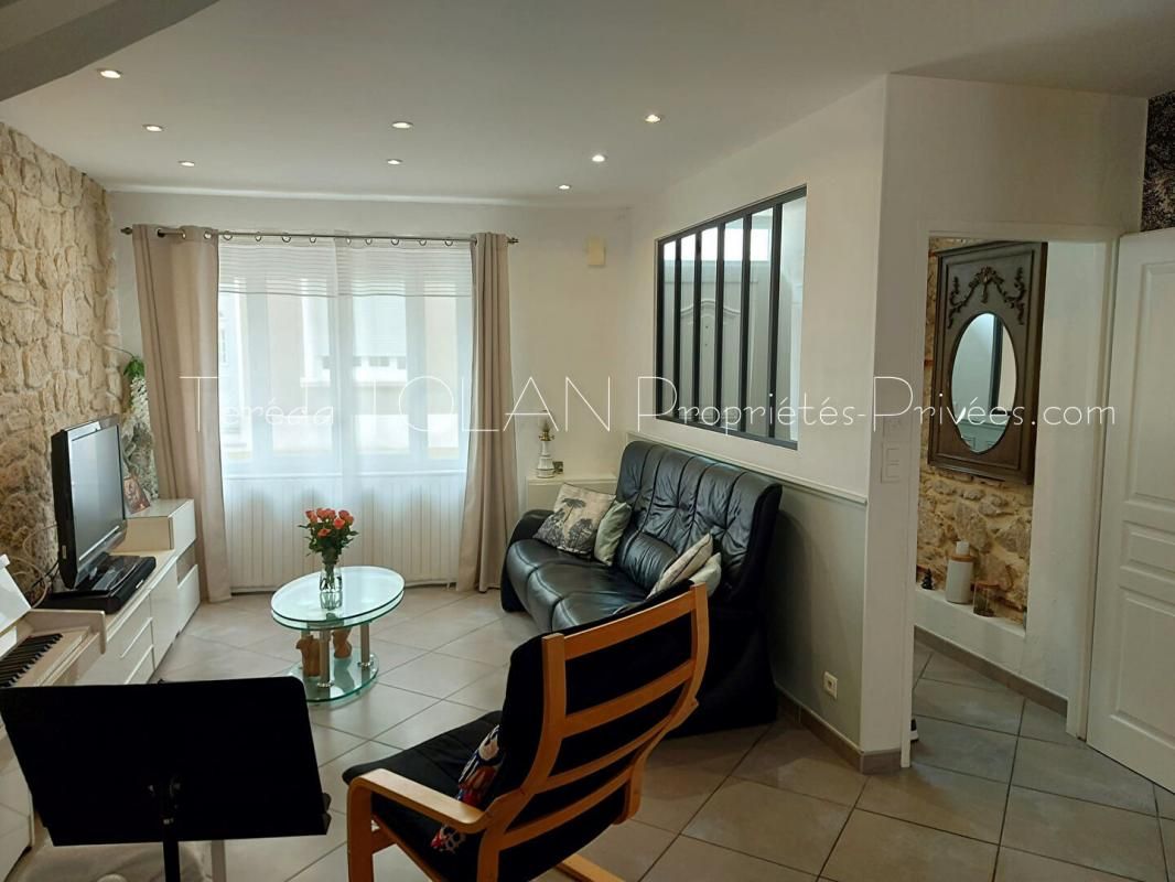 AGEN AGEN, Maison en pierre rénovée 6 pièce(s) 120 m² - 4 Chambres - Terrasse 4
