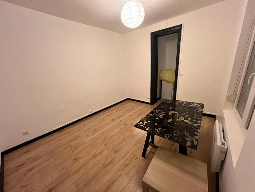 LILLE Lille Appartement T2 RDC rue Matteoti 3