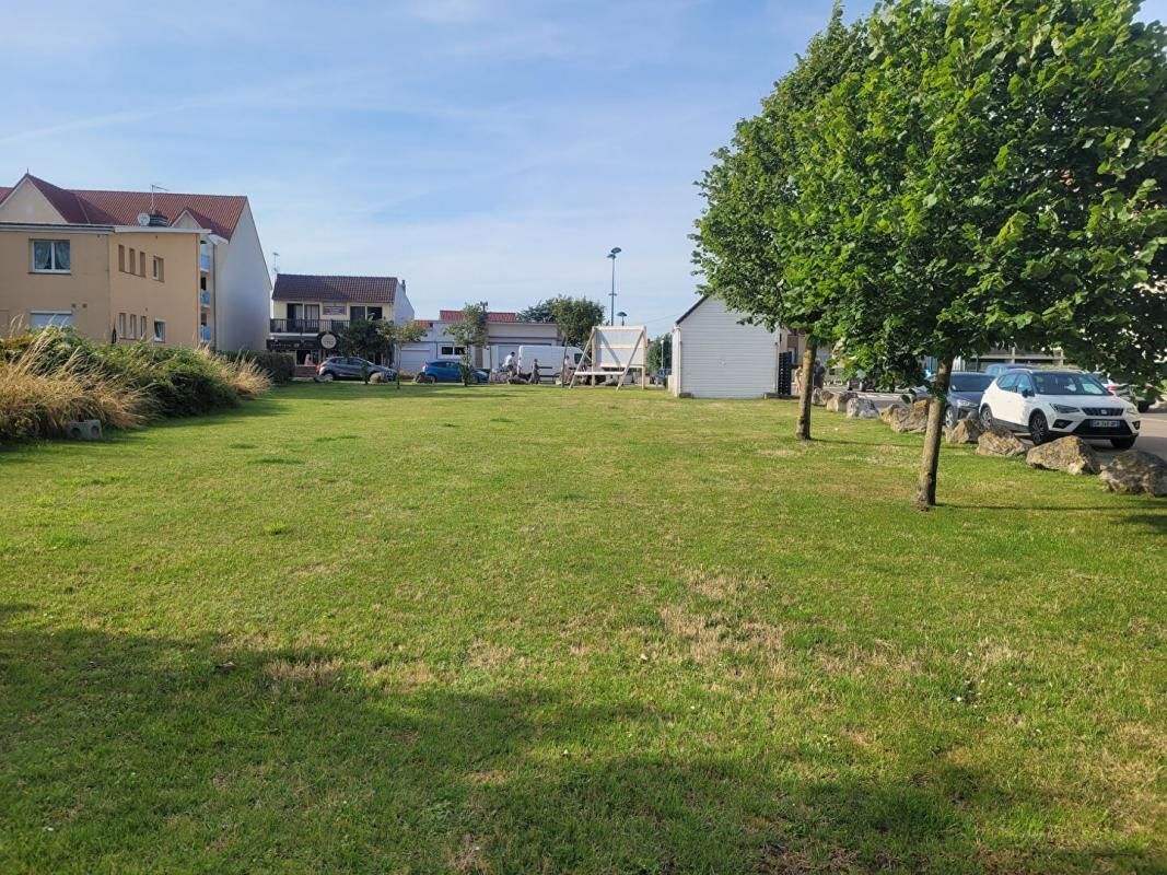 STELLA Appartement Stella 2 pièce(s) 41.8 m2 avec balcon et parking 2