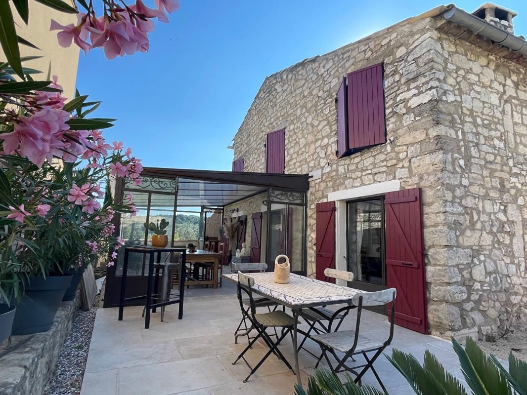 Maison ancienne entièrement rénovée Murs (84220)  6 pièces 170 m2, 495000