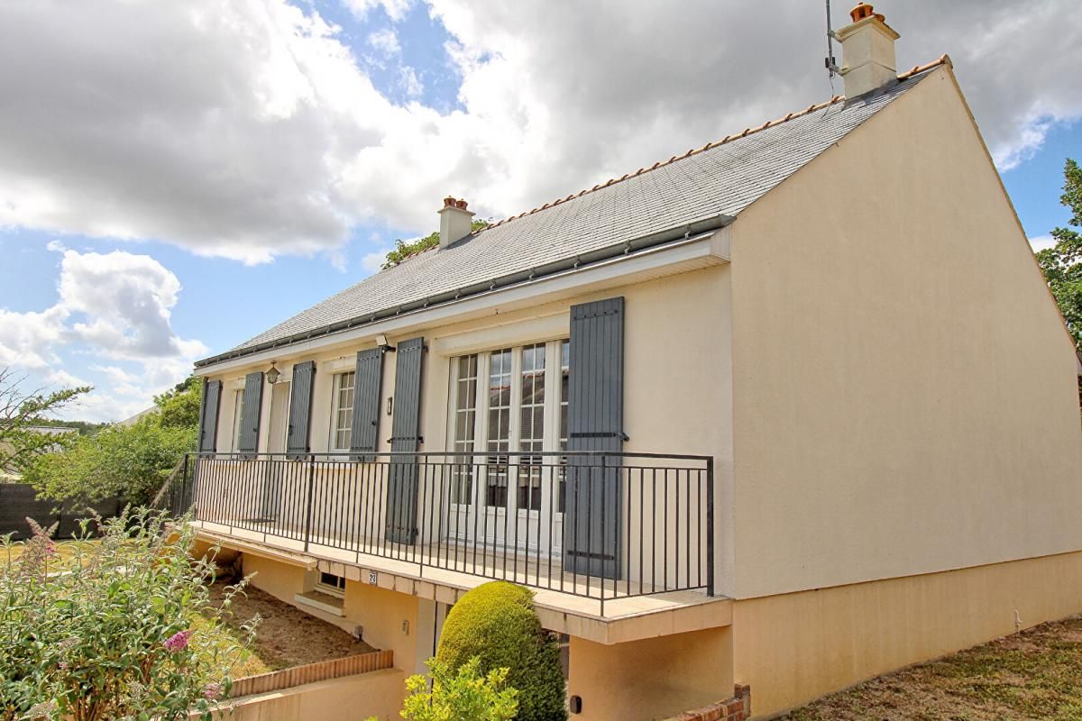 MAISON 99 m2 Avrillé