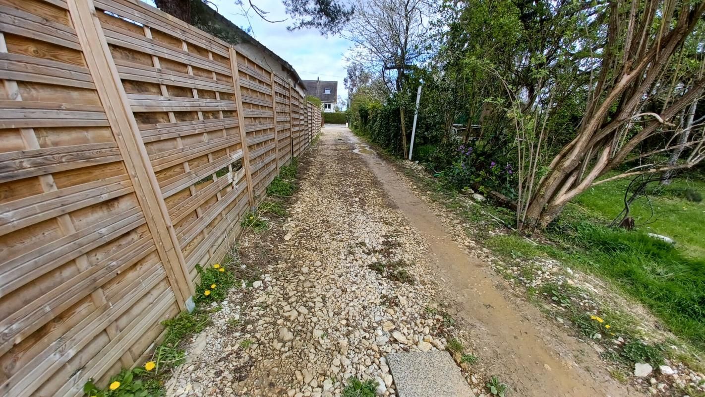 LES MOLIERES Terrain à Bâtir 604m2 - parcelle en drapeau- lot arrière 3